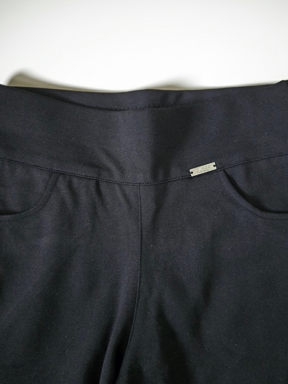 Women’s Black Skinny Ponte Pants with Stretch Waistband 2 Front Pockets SIZE 4 - Picture 9 of 13